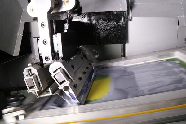 Silk-screen printing unit